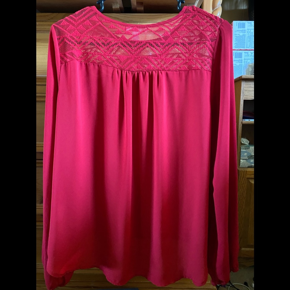 Women’s red Blouse - Picture 3 of 3